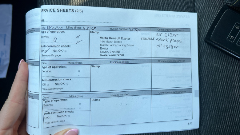 Renault Captur 1.6 E-TECH Hybrid 145 Iconic Edition 5dr Auto Hybrid Hatchback